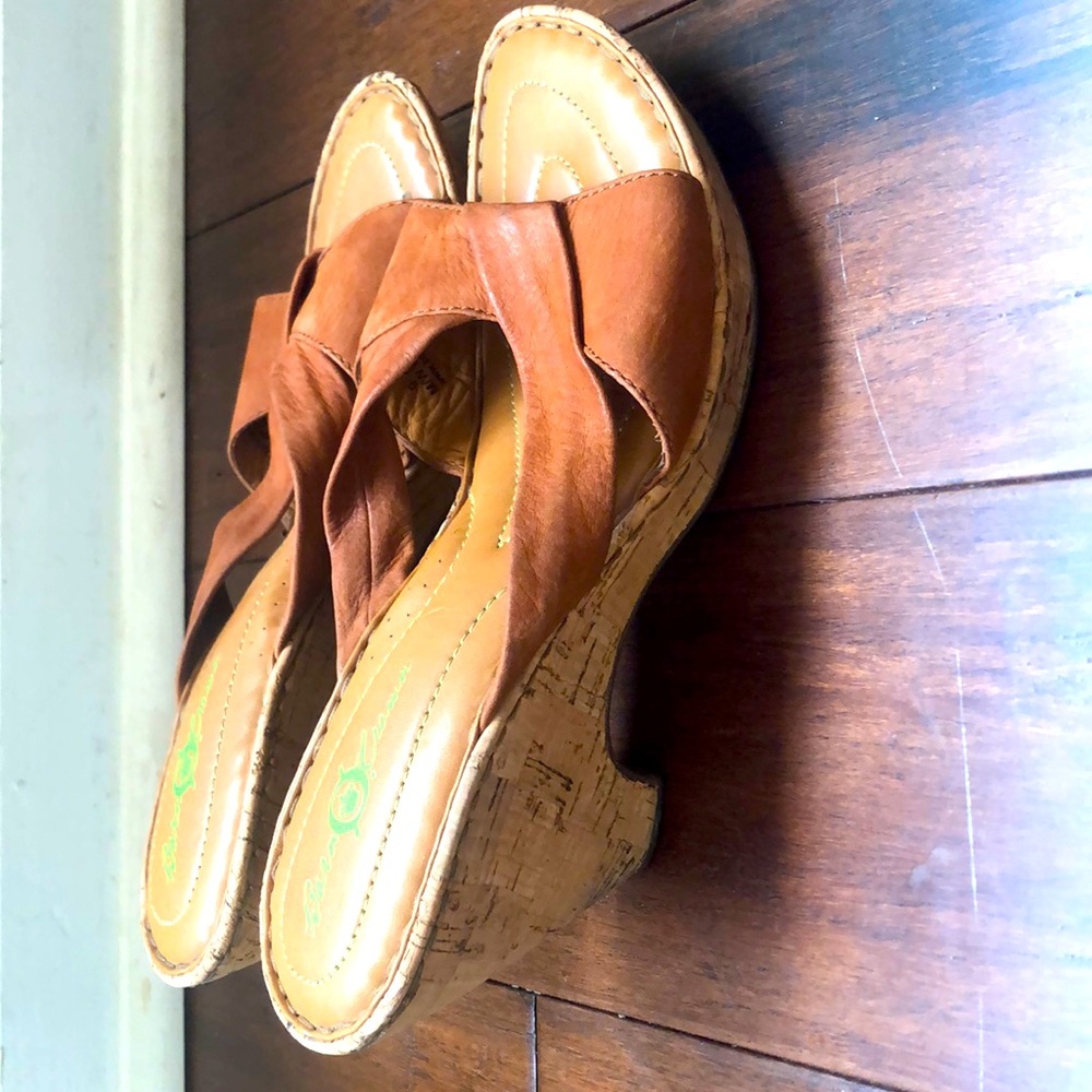 Born crown wedges